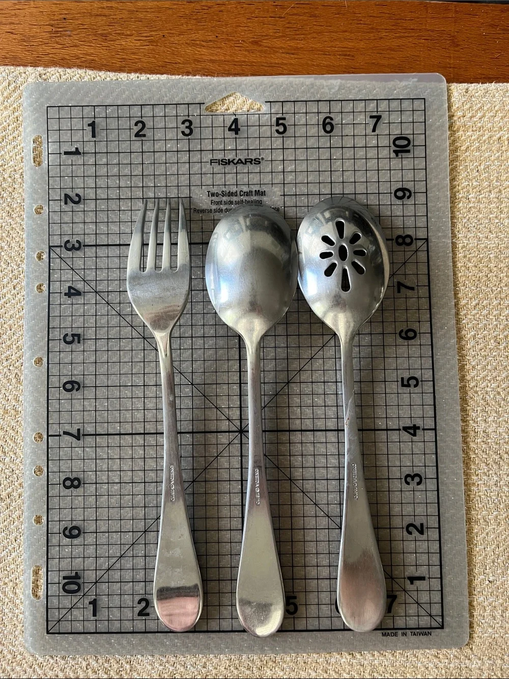 Satin Icarus (Stainless) Serving Utensils by ONEIDA (3Pcs)